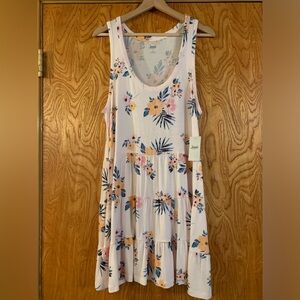 NWT Tropical Floral Nightie